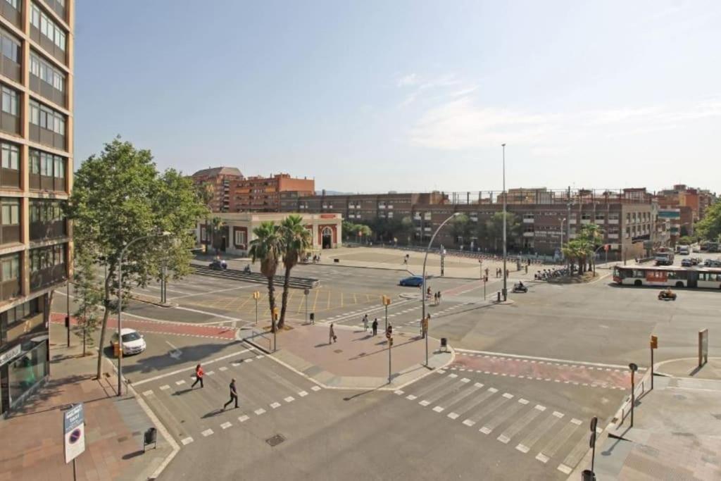 Bebarceloner Sant Andreu Apartments - 3 Bedrooms Kültér fotó